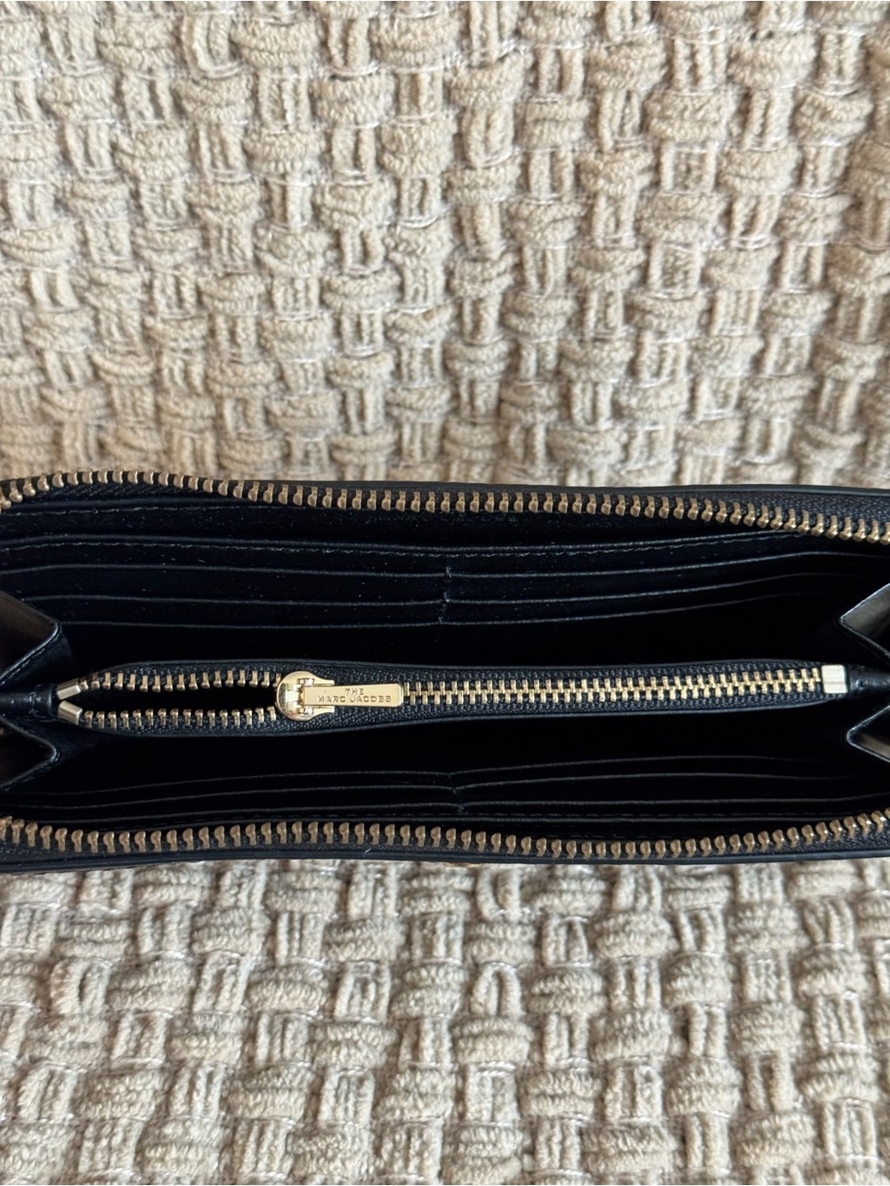 Marc Jacobs Black Leather Zip-Around Wallet with Gold Hardware - Picture 3 of 4